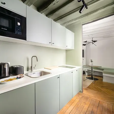 Elegant Parisian Apartment, Place Des Vosges Appartement