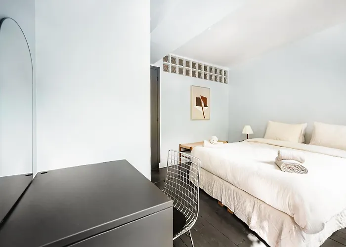 Apartman Elegant Parisian Apartment, Place Des Vosges