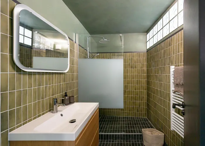 Elegant Parisian Apartment, Place Des Vosges
